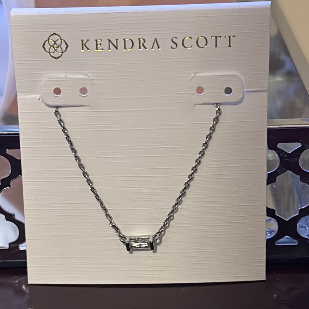 Kendra Scott Juliette Necklace